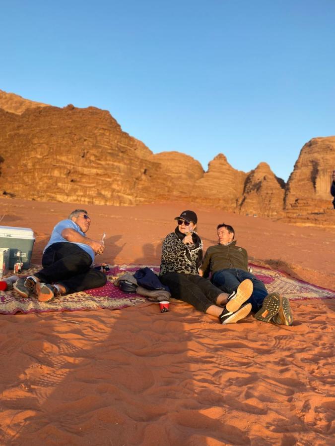 Traditional Bedouin Camp Tour Hotel Wadi Rum Exterior photo